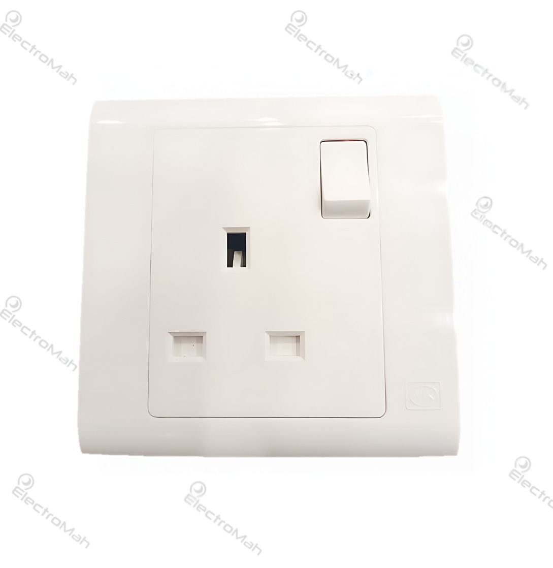 پریز 13آمپر mk مدل essentials