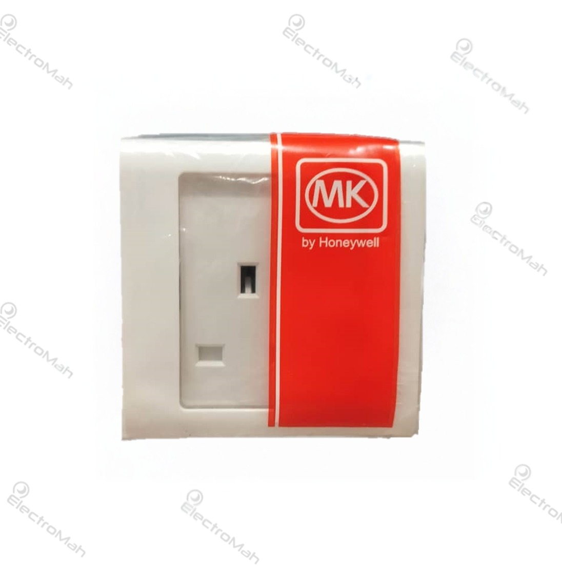 13A switched socket mk